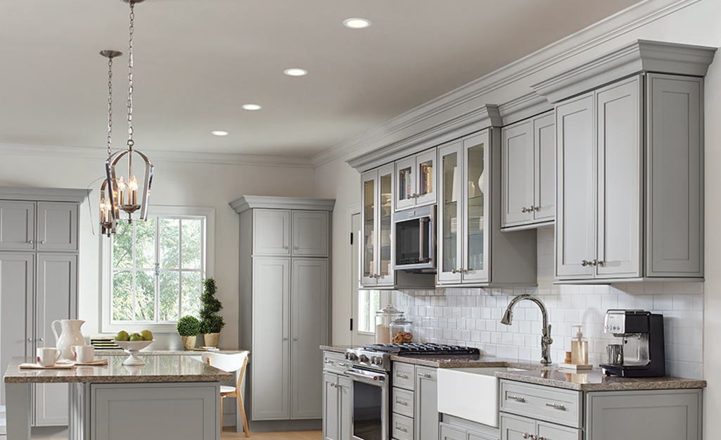 How Far Apart Should Recessed Lights Be Placed In A Kitchen