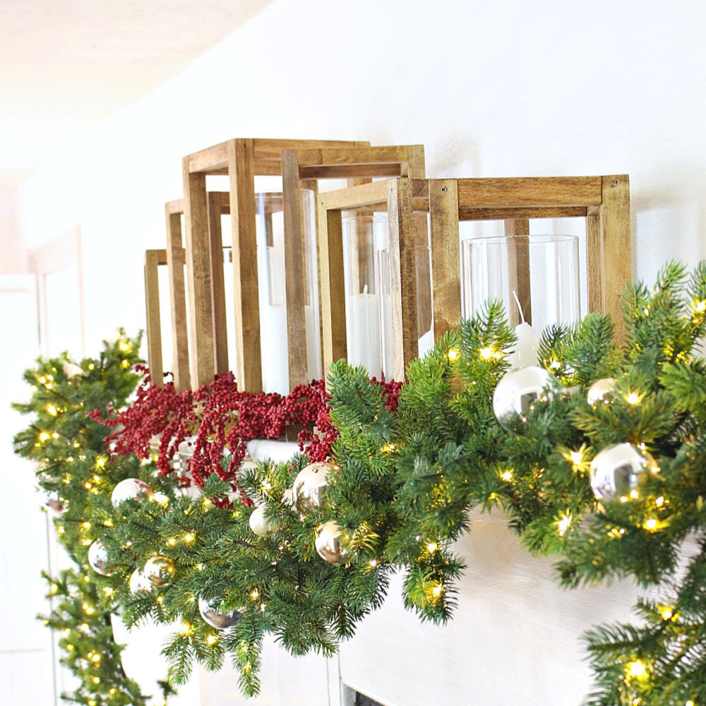Simple Holiday Mantel With Garland