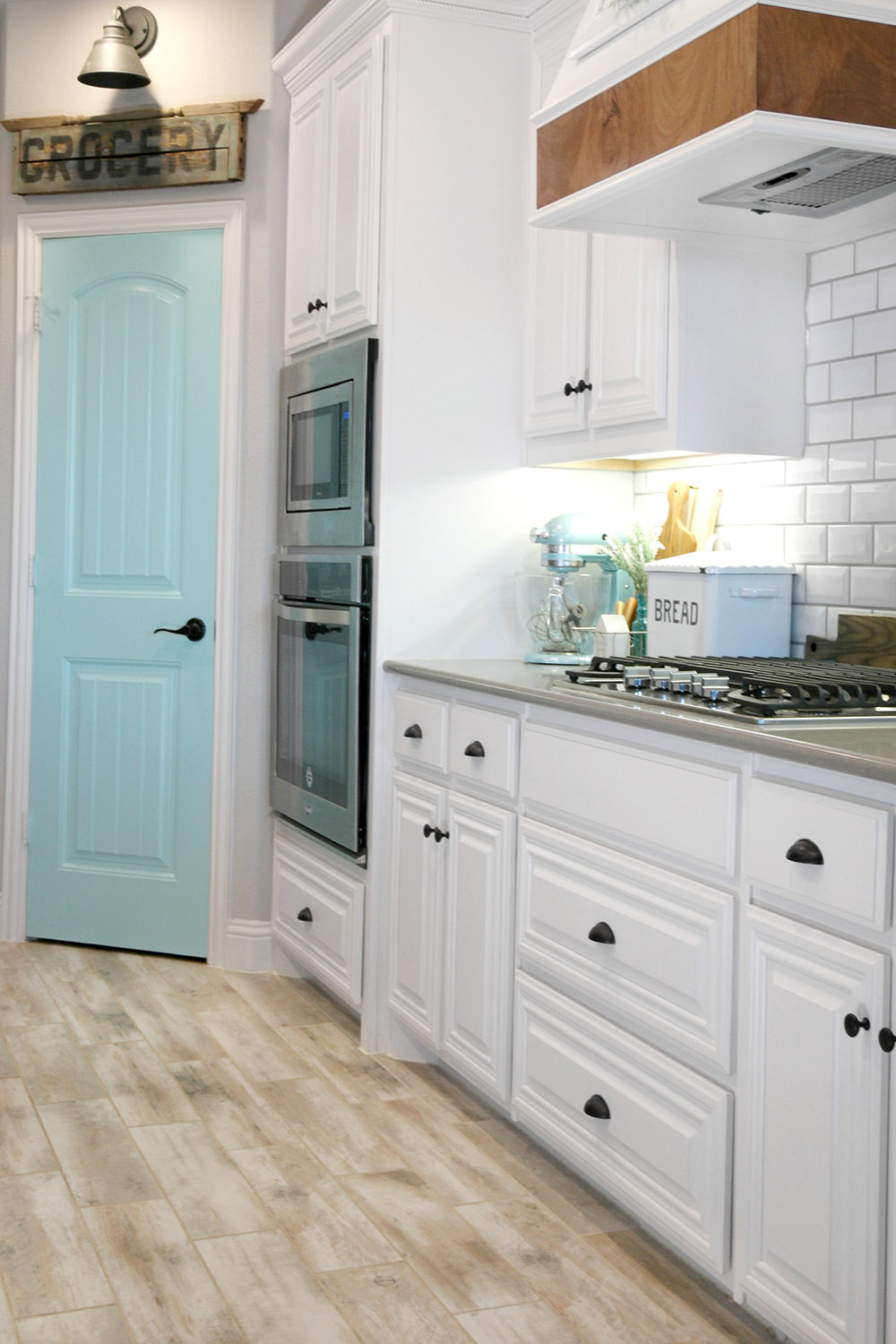 Six Easy Farmhouse Kitchen Ideas The Home Depot