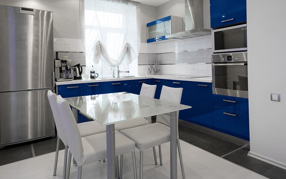 Kitchens for Small Apartments, Ideas, Designs & Materials - Polaris Home  Design