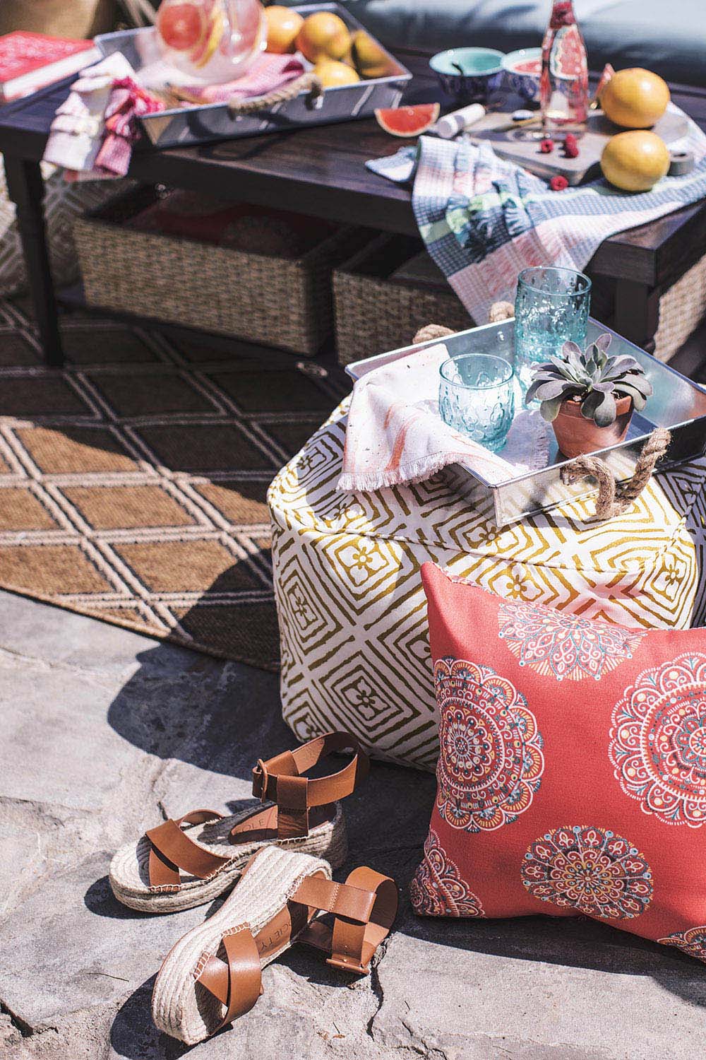 Spring Outdoor Decoration Ideas for Your Patio Spring Outdoor Decoration Ideas for Your Patio