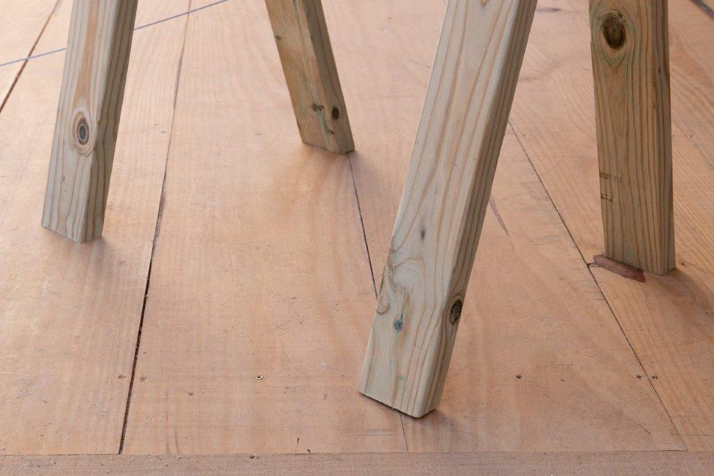 After screwing the legs in, stand up the sawhorse and check for balance. After screwing the legs in, stand up the sawhorse and check for balance.