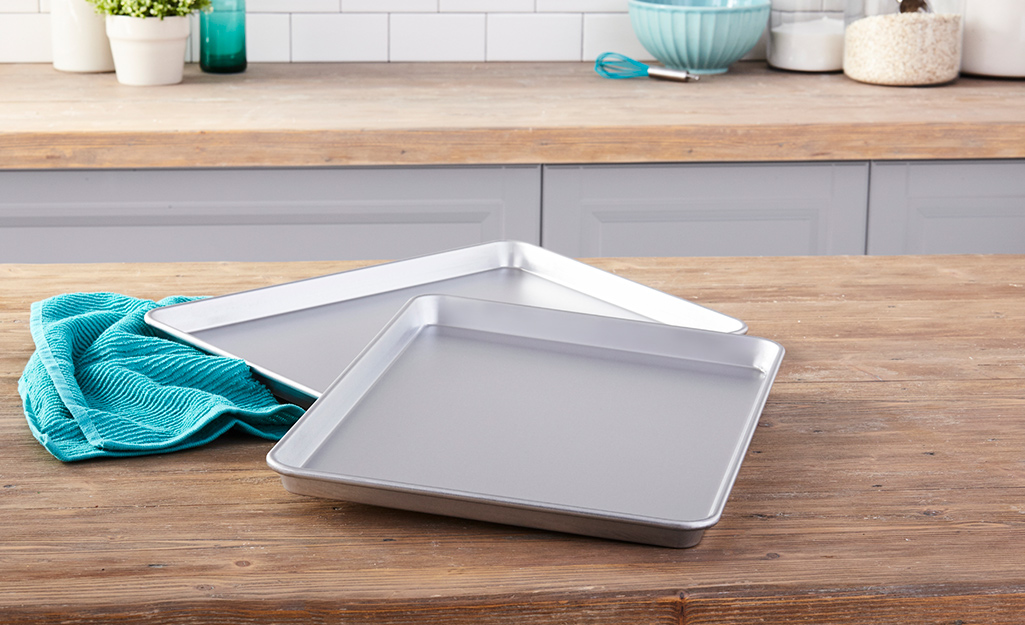 The 6 best rimmed baking sheets