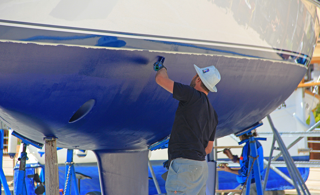 how much does it cost to paint bottom of boat