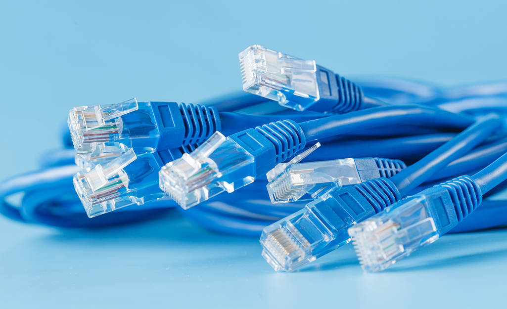 Several ethernet cable with clip-on connectors.