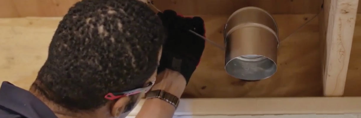 Secure the duct - Install Dryer Vent Secure the duct - Install Dryer Vent