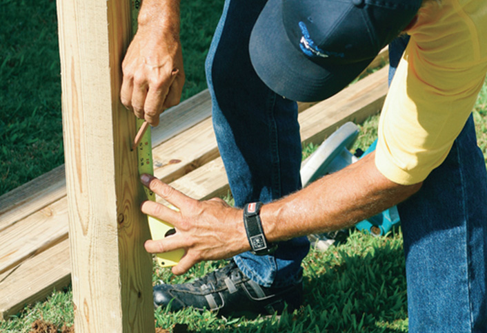 Using water level - Measuring Marking Squaring Plumbing Using water level - Measuring Marking Squaring Plumbing