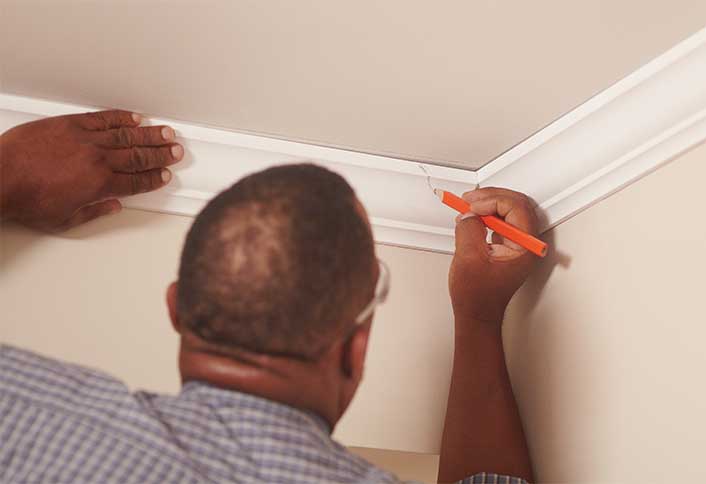 Lay out cope joint - How Install Crown Moulding Lay out cope joint - How Install Crown Moulding