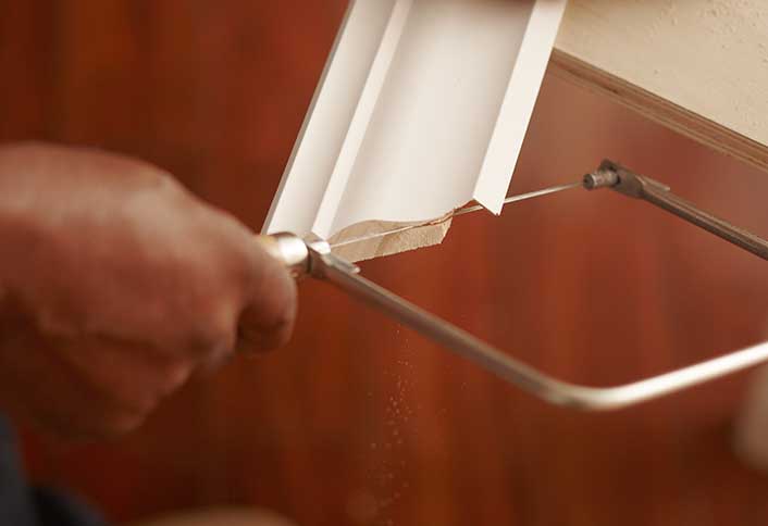 Undercut along profile coping saw - Install Crown Moulding Undercut along profile coping saw - Install Crown Moulding