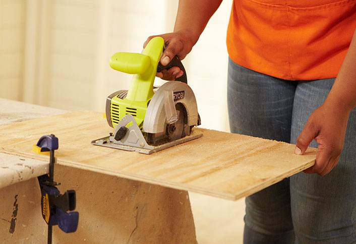 Cut lumber - Build Beverage Station Cut lumber - Build Beverage Station