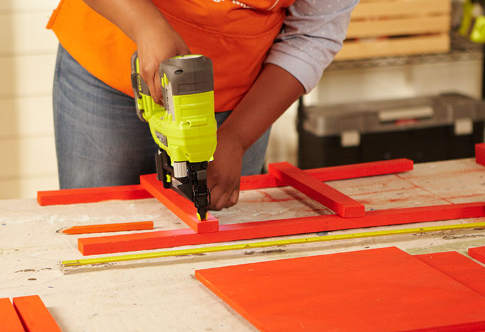 Create leg frames - Build Beverage Station Create leg frames - Build Beverage Station
