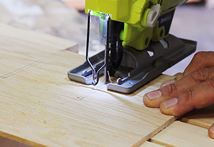 Measure the interlocking grid cuts- Build Beverage Crate Measure the interlocking grid cuts- Build Beverage Crate