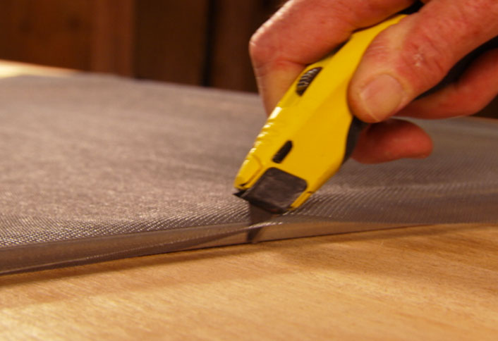 Stretch new screen fabric - Replace Screen Wooden Frame Stretch new screen fabric - Replace Screen Wooden Frame