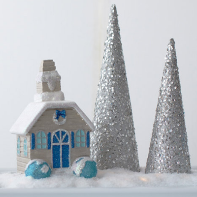 How to Make a Holiday Landscape Centerpiece