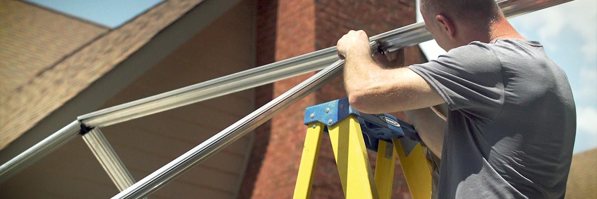 Install wall uprights and roof rafters Install wall uprights and roof rafters