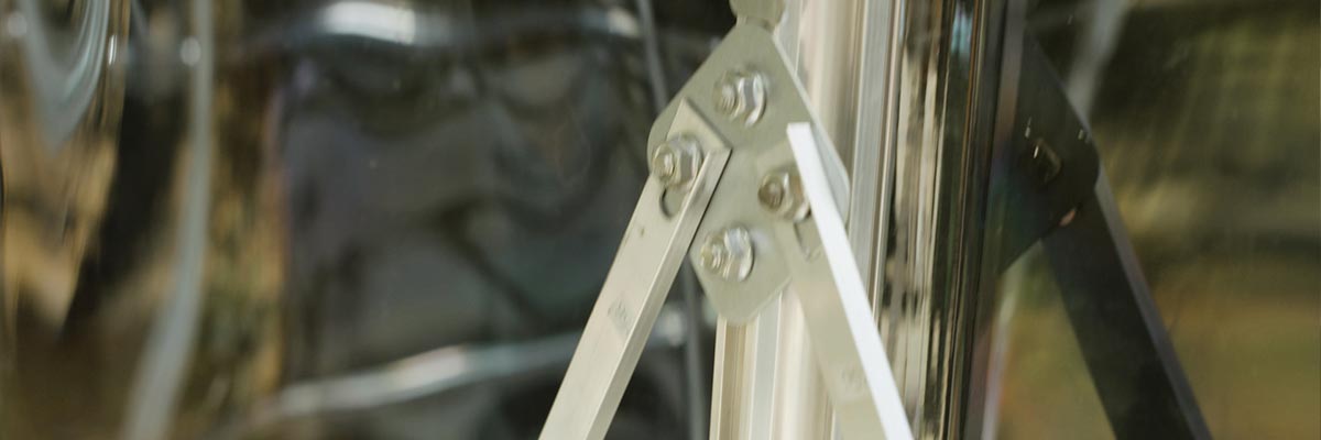 Install supports Install supports
