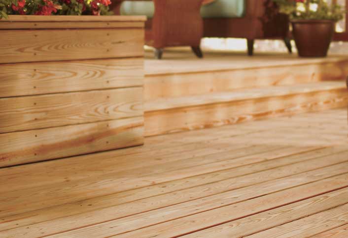Apply finish - Give Your DeckFresh New Look Apply finish - Give Your DeckFresh New Look