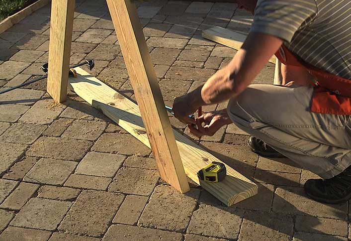 Mark bench supports - How Build Picnic Table Mark bench supports - How Build Picnic Table