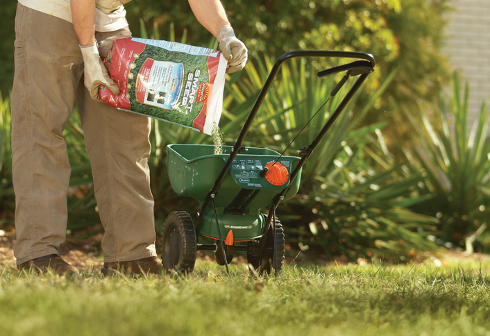 How To Start A New Lawn From Seed At The Home Depot Calculate Seed And Spread Starting New Lawn From