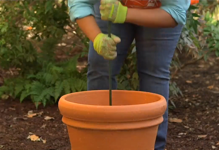 Secure first planter - Herb Garden Tower Container Secure first planter - Herb Garden Tower Container