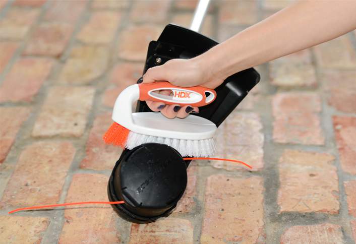 Clean - Maintain Weed Trimmer Clean - Maintain Weed Trimmer