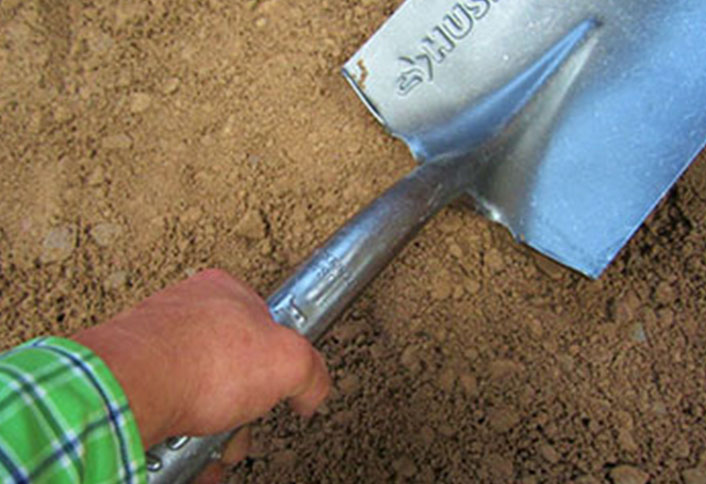 Place wall blocks - Create Three-Season Garden Bed Place wall blocks - Create Three-Season Garden Bed