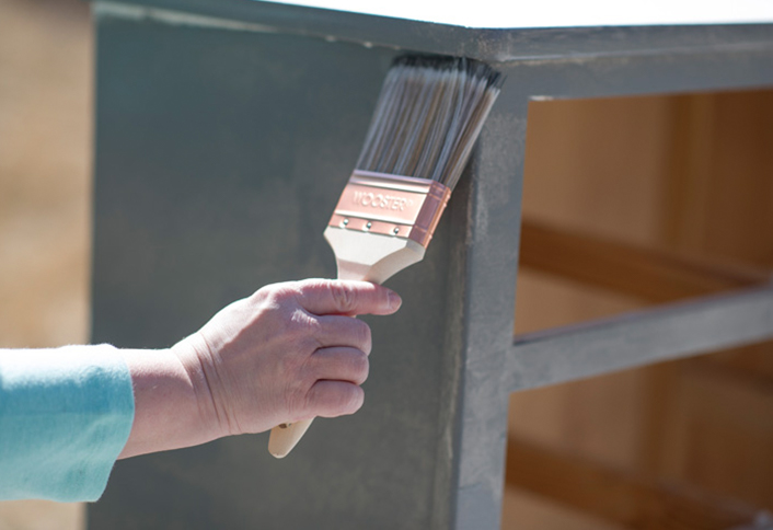 Applying First Glaze - Sponge Painting your Walls Applying First Glaze - Sponge Painting your Walls