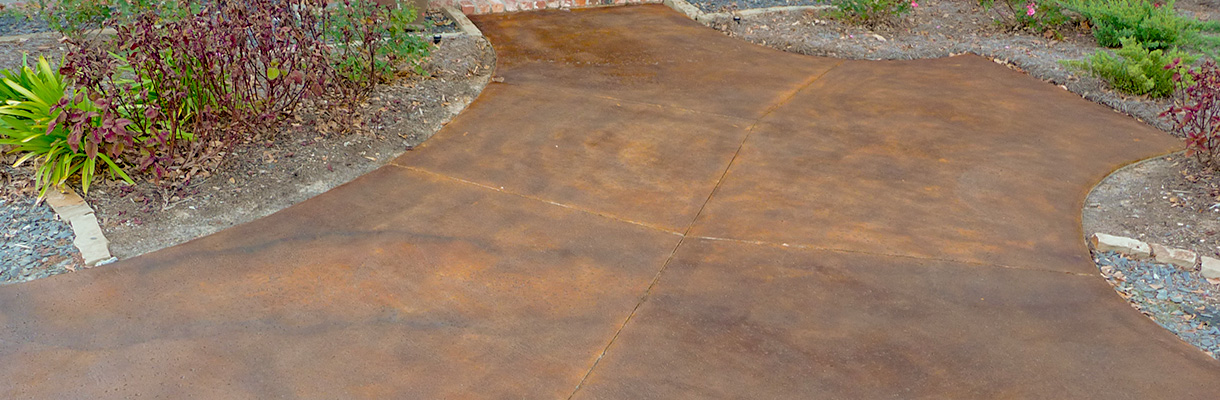 CONCRETE STAINING TIPS CONCRETE STAINING TIPS