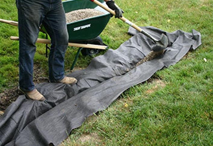 Add crushed stone - How To Build French Drain Add crushed stone - How To Build French Drain