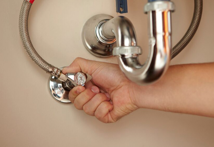 Connect water supply lines leaks - Install Widespread Faucet Connect water supply lines leaks - Install Widespread Faucet