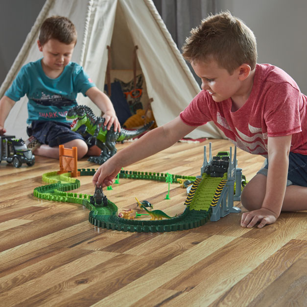 Wood-look flooring with premium performance Wood-look flooring with premium performance