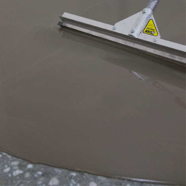 Custom Building Products LevelQuik 1 qt. Acrylic PrimerCPQT The Home