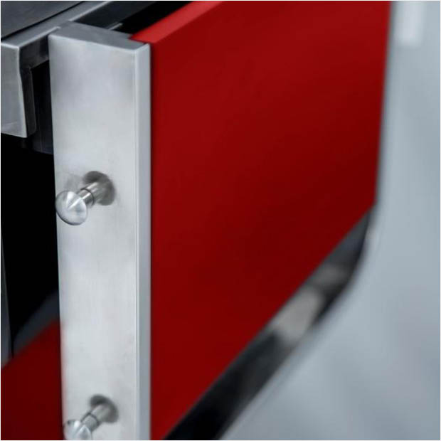 KitchenAid 2Burner Propane Gas Grill in Red with Grill Cover7200891R