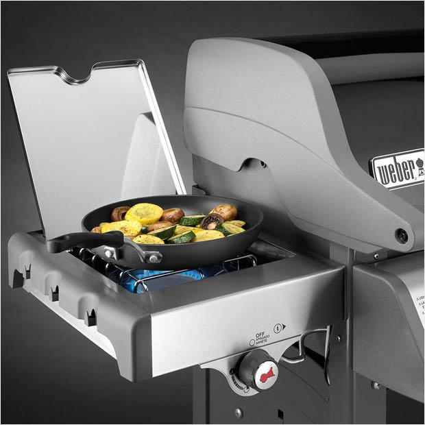 Black propane grill from Weber Black propane grill from Weber