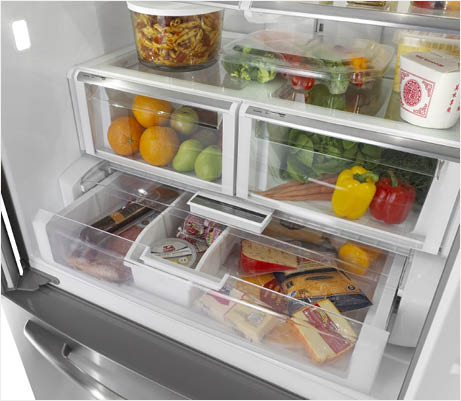 Temperature-Controlled Wide-N-Fresh Deli
Drawer