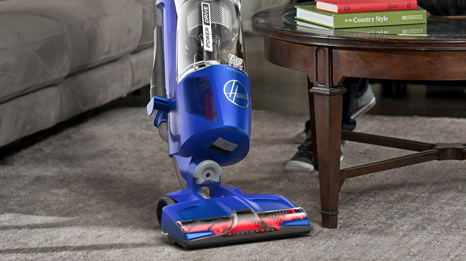 hoover powerdrive swiveling around coffee table on carpet hoover powerdrive swiveling around coffee table on carpet