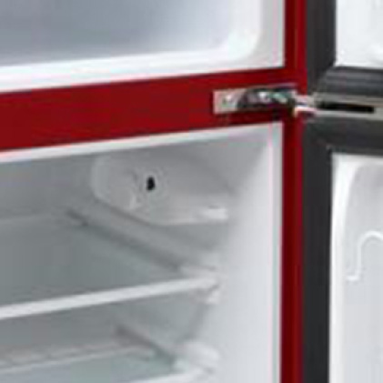 Easy-access adjustable thermostat Easy-access adjustable thermostat