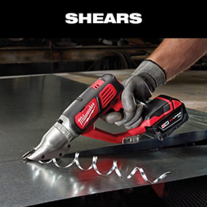 Man wearing work gloves makes a straight cut in sheet metal with an M18 Doule Cut Shear.