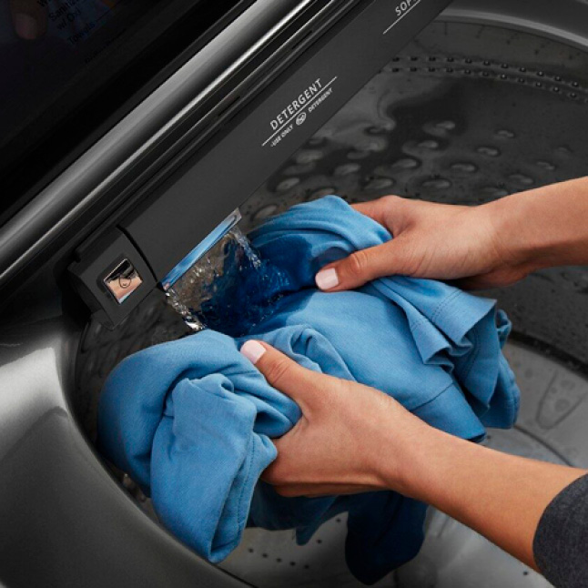 Maytag 5.3 cu. ft. Smart Capable Metallic Slate Top Load Washing Machine with Extra Power Button