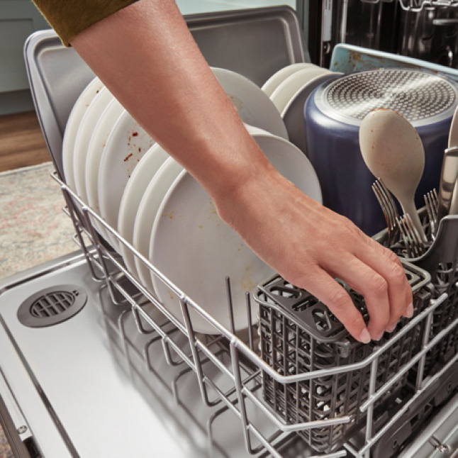 Whirlpool 24 in. Top Control BuiltIn Tall Tub Dishwasher in