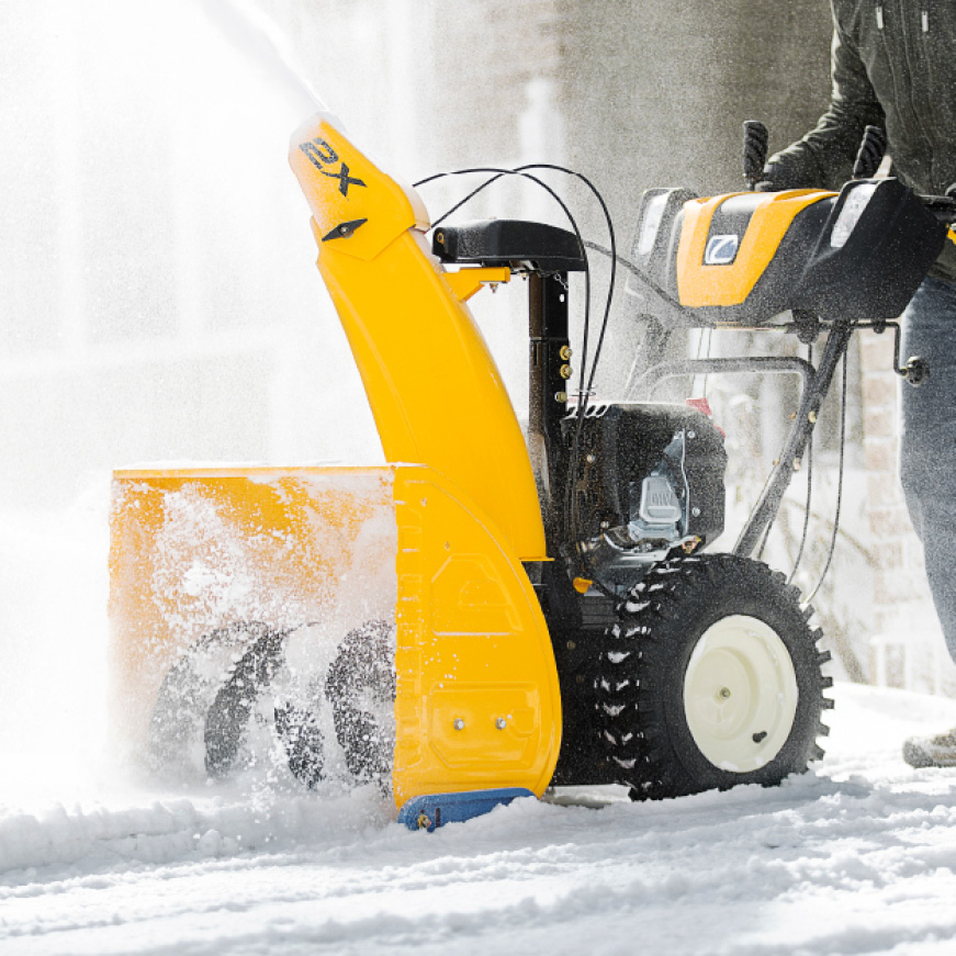 Cub Cadet two-stage snow blower, pure power, easy handling