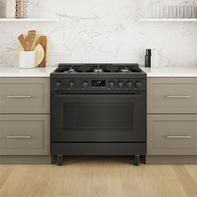 Bosch 36 in. 3.7 cu. ft. Industrial Style Dual Fuel Range with 6