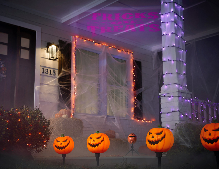 decorating with halloween lights