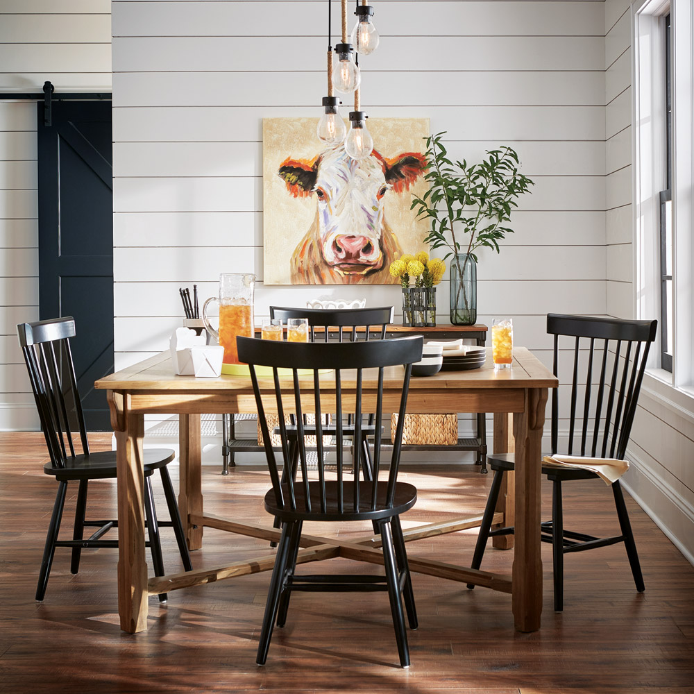 modern farmhouse dining room